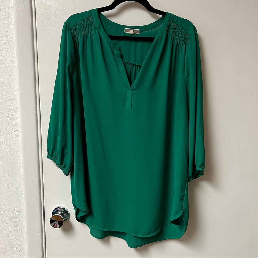 Emerald Green Blouse. Size Large.
